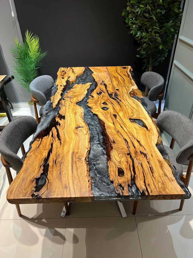 Black River Table